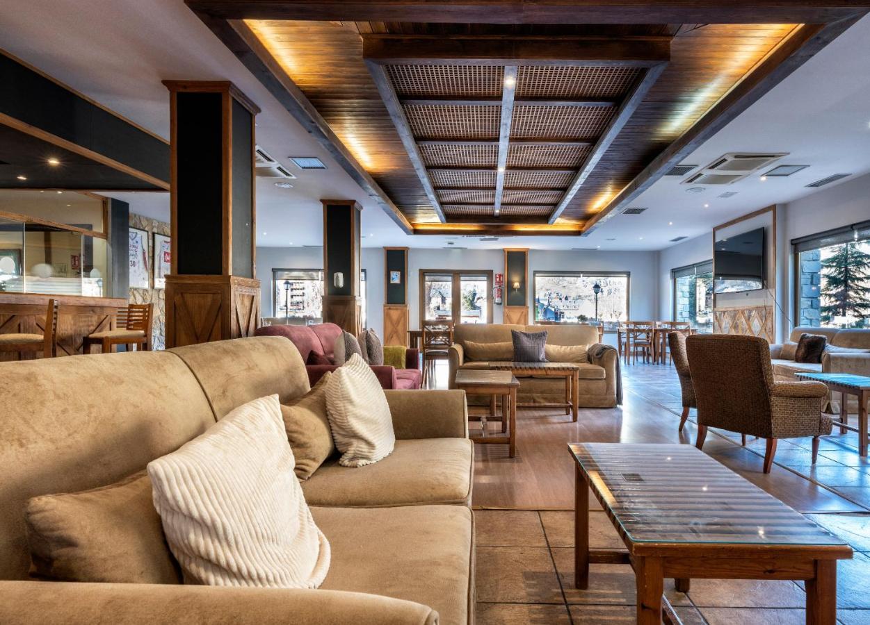 Hotel Vielha Val D'Aran, Affiliated By Melia Kültér fotó