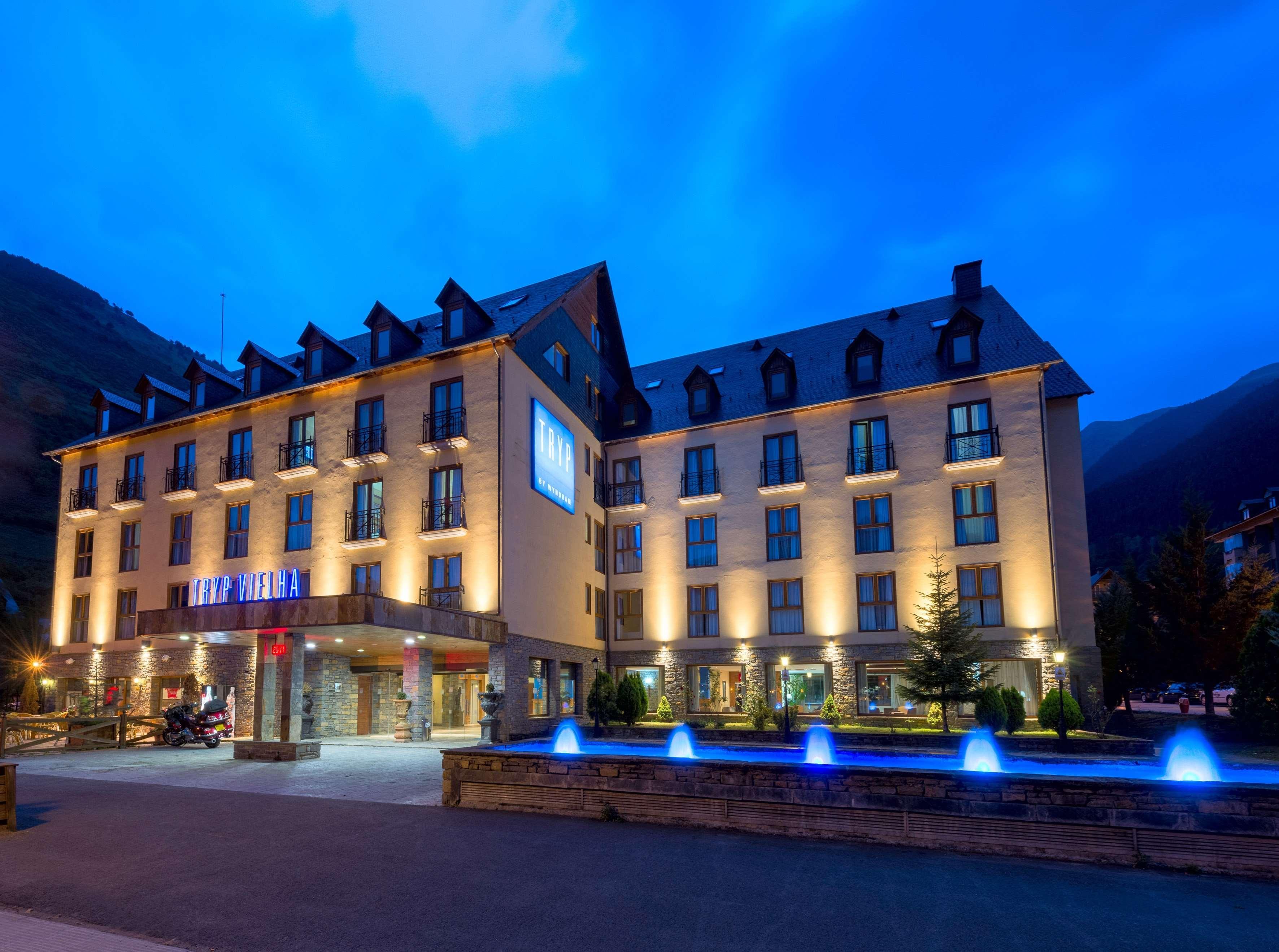 Hotel Vielha Val D'Aran, Affiliated By Melia Kültér fotó