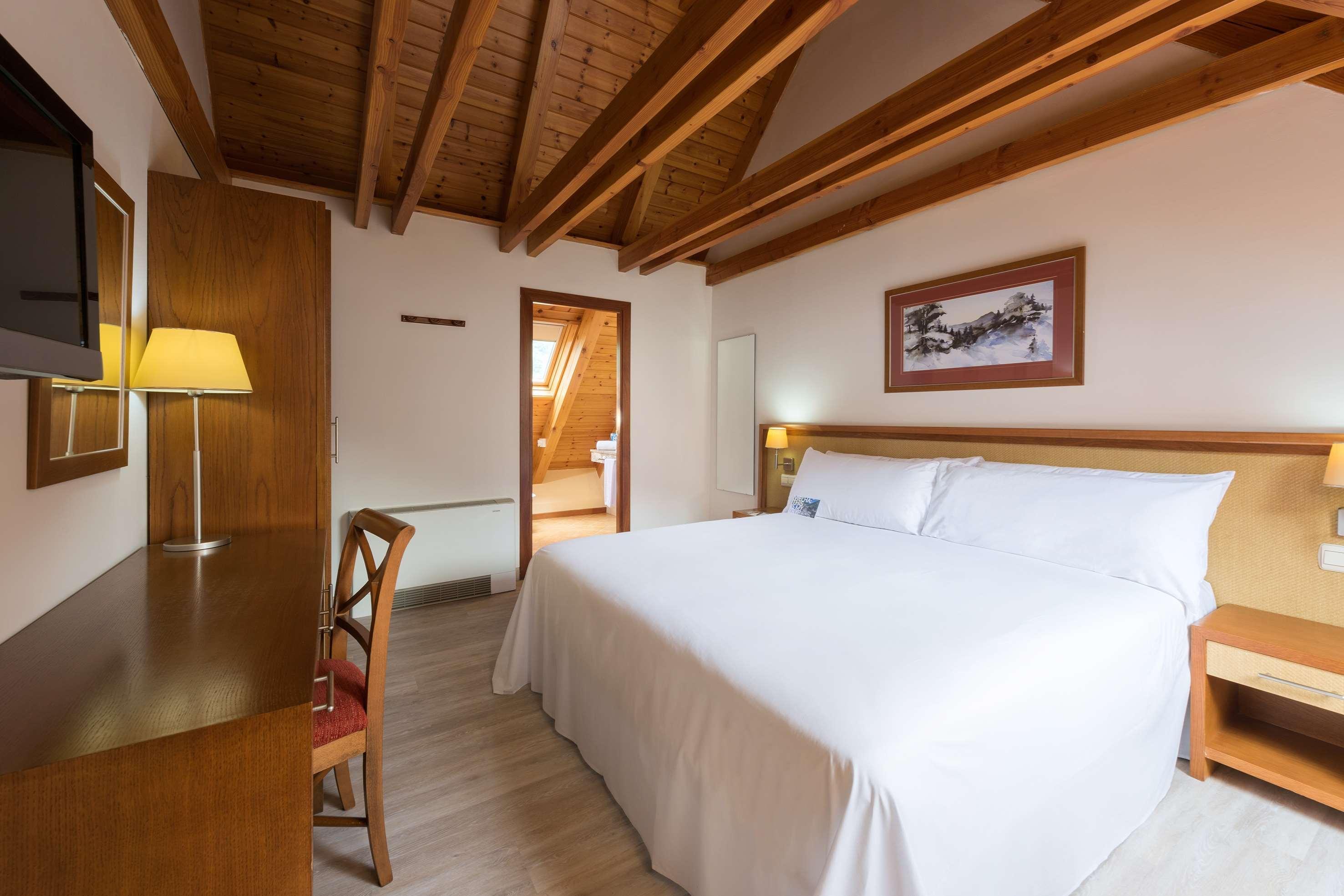 Hotel Vielha Val D'Aran, Affiliated By Melia Kültér fotó