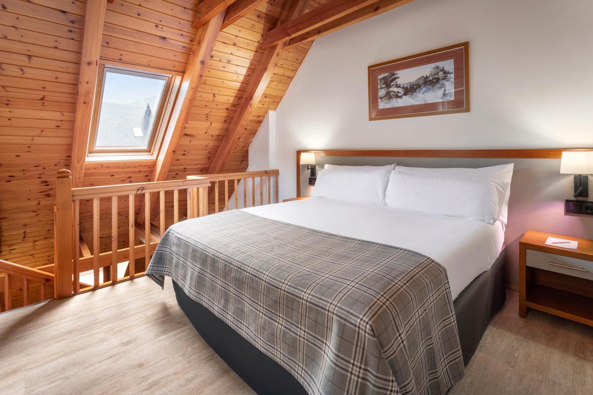 Hotel Vielha Val D'Aran, Affiliated By Melia Kültér fotó