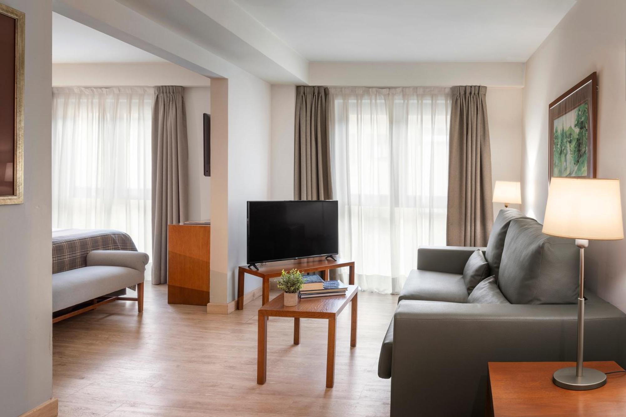 Hotel Vielha Val D'Aran, Affiliated By Melia Kültér fotó